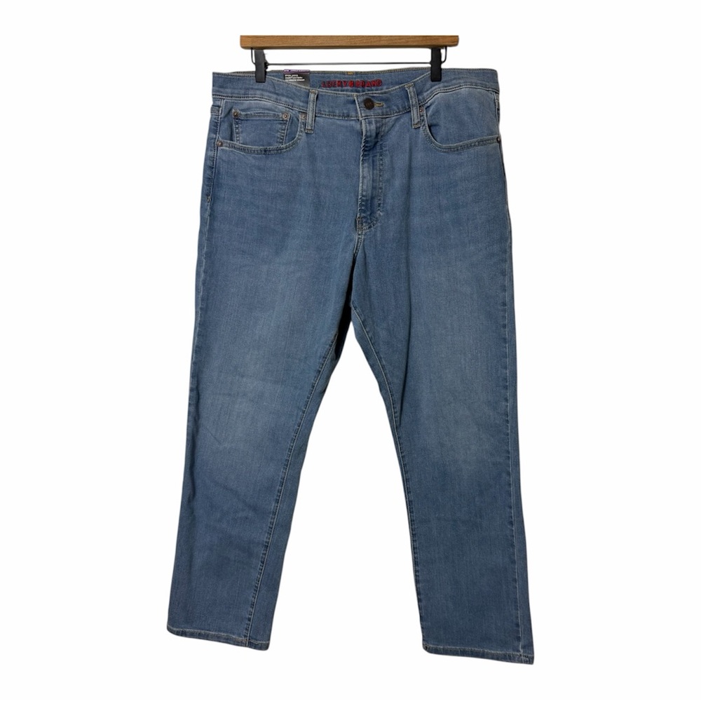 LUCKY BRAND 410 ATHLETIC STRAIGHT LIGHT WASH MEN'S JEANS 36X30 NEW